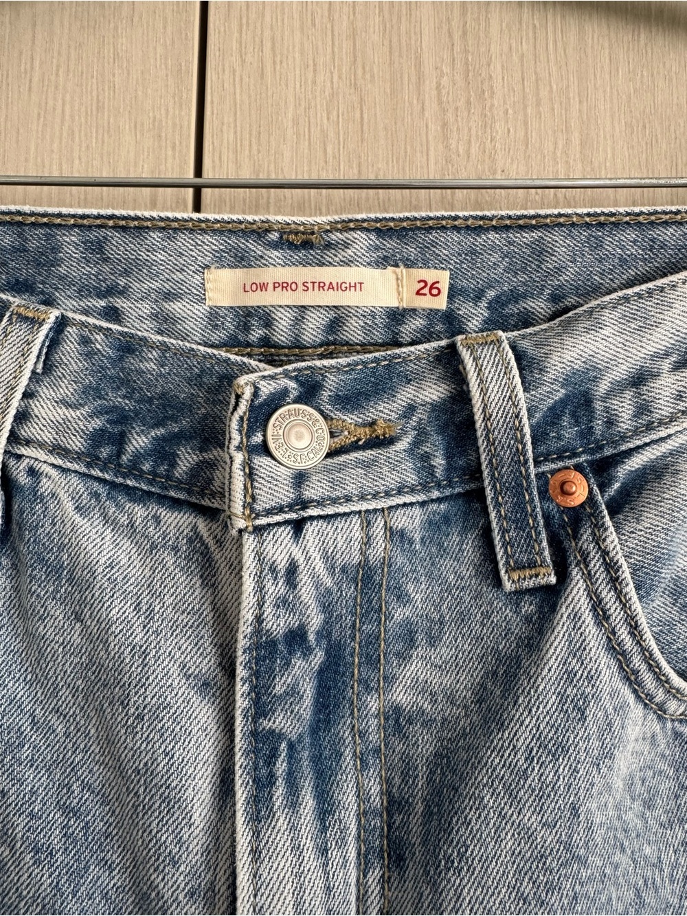 Levi's Women's Low Pro Straight Jeans - Light Blue Wash - Picture 3 of 7